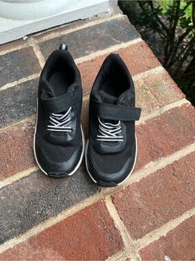 Kids Black Athletic Sneakers with Hook-and-Loop Strap